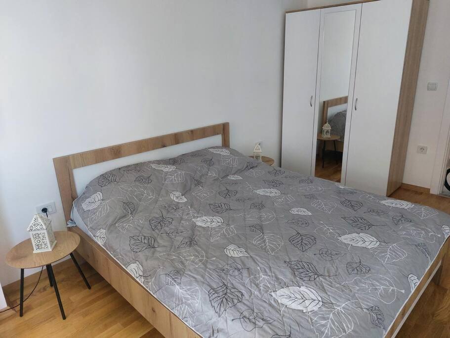 Skopje Family Business Apartment Luaran gambar